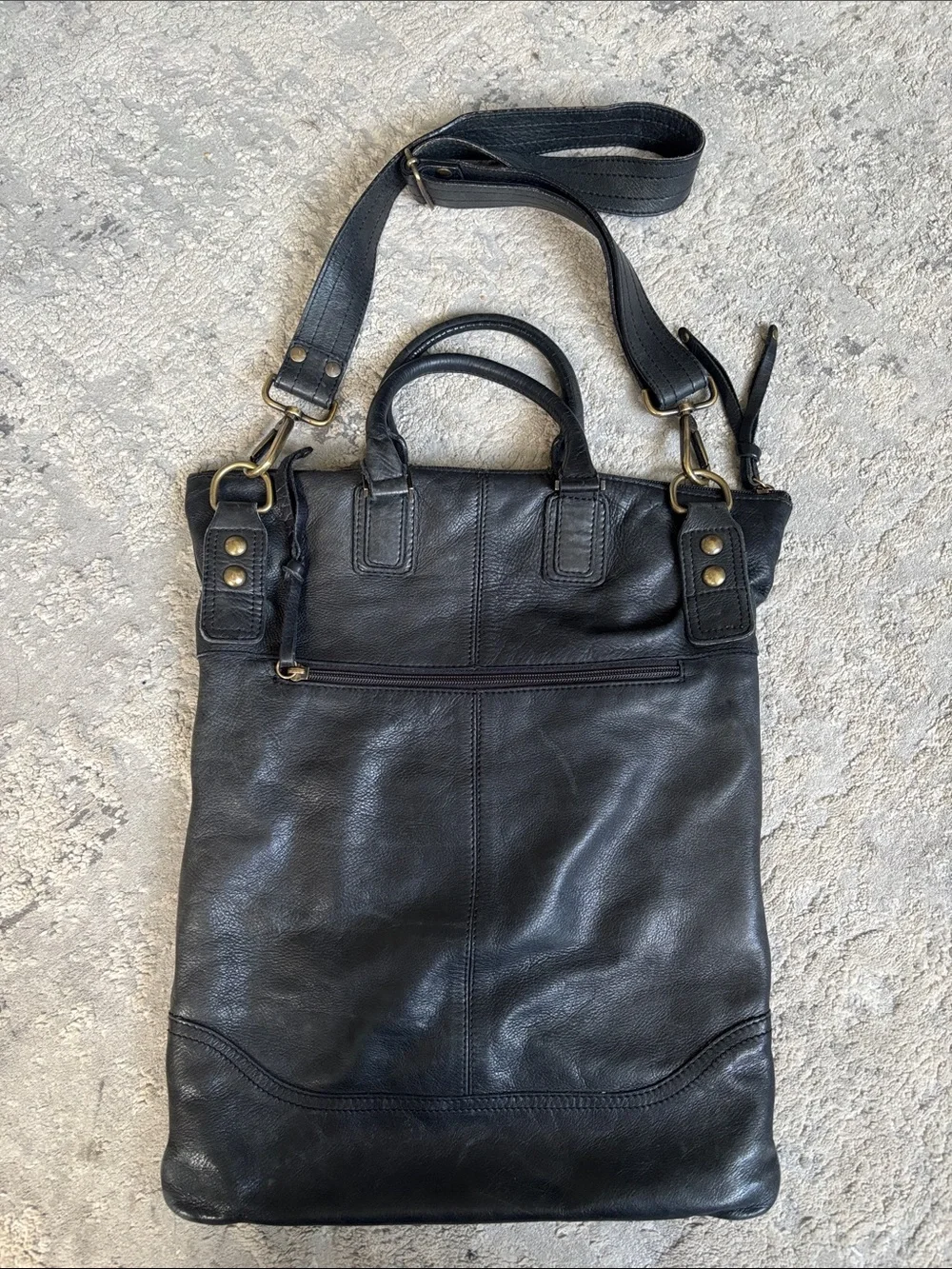 Maurizio Taiuti Black Leather Messenger Bag with Brass Hardware
